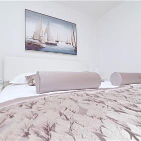 6 Bedroom Beachfront Villa with Heated Pool near Vela Luka on Korcula Island, Sleep 12